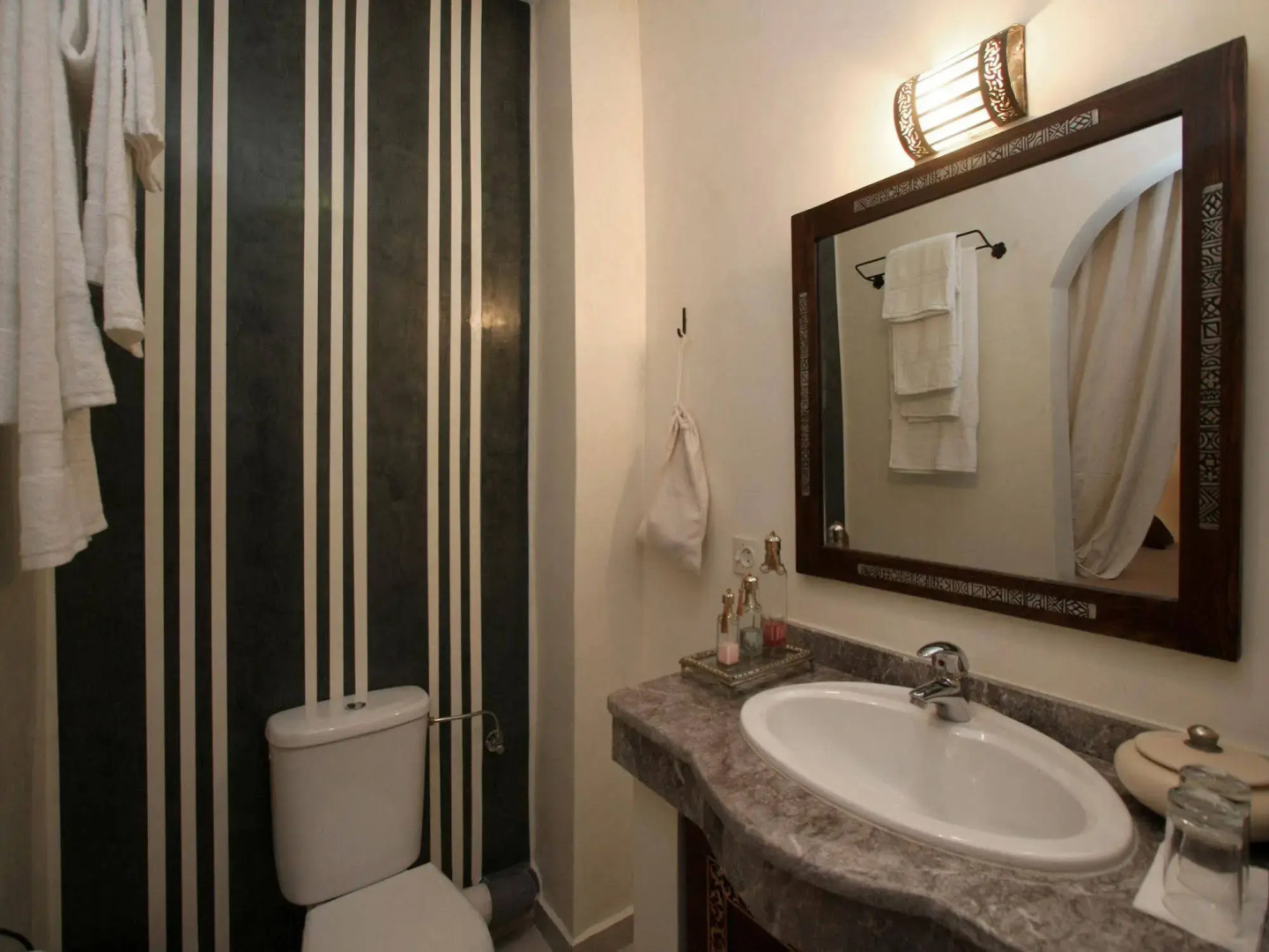 Foto - Riad De La Semaine