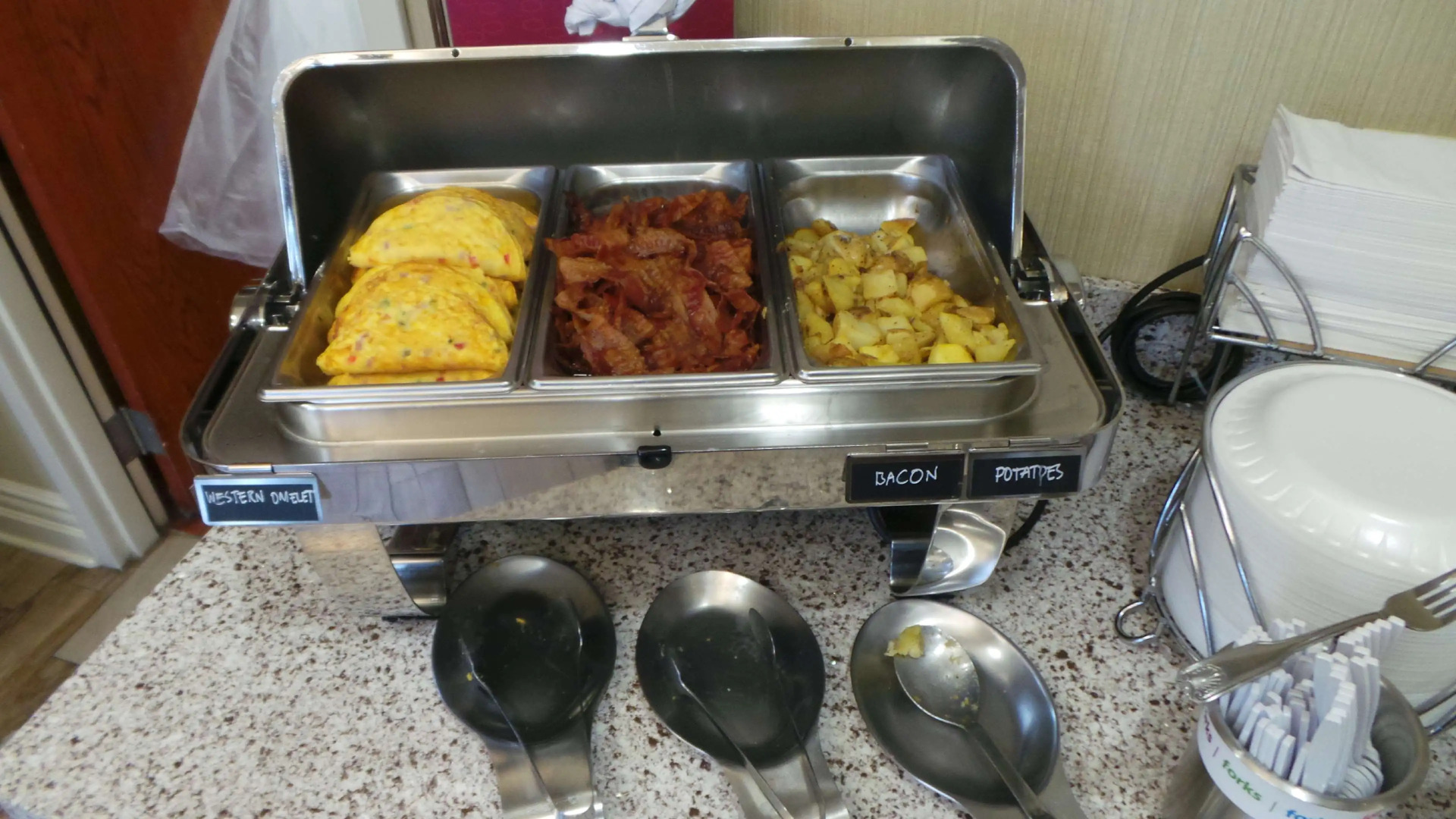 Photo - Hampton Inn San Francisco Airport