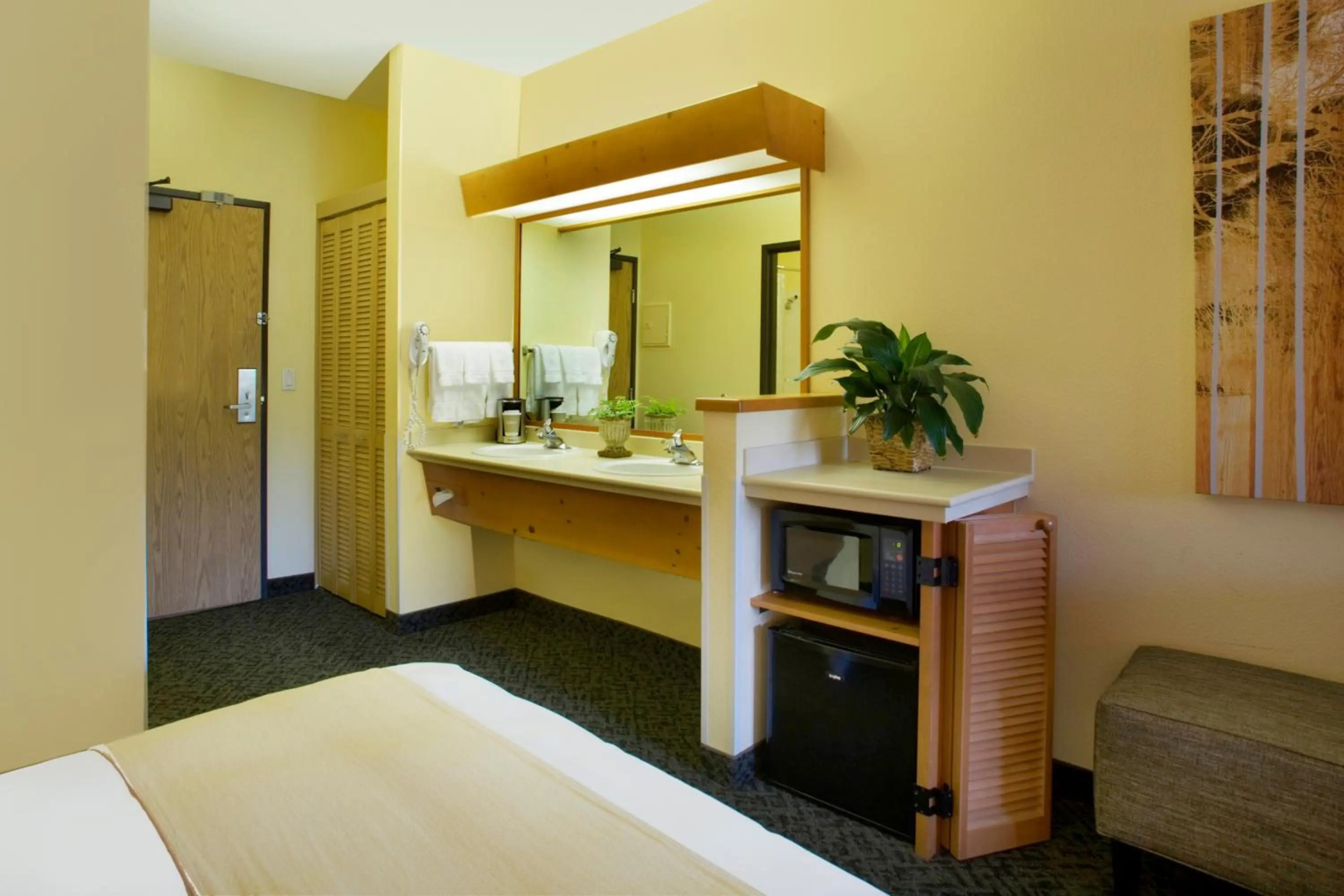 Photo - Radisson Hotel Portland Airport