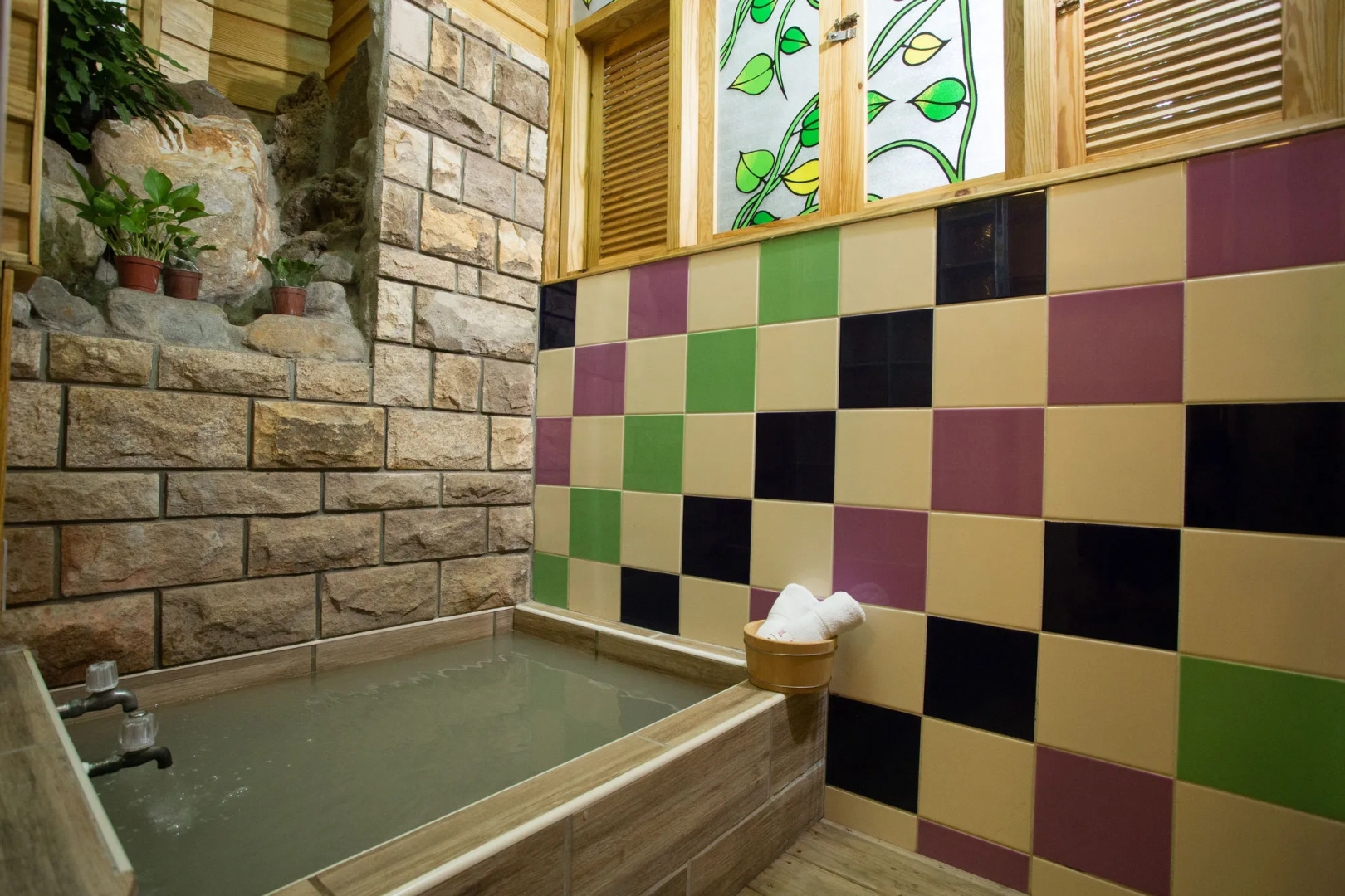 Photo - Phoenix Pavilion Hot Spring Hotel