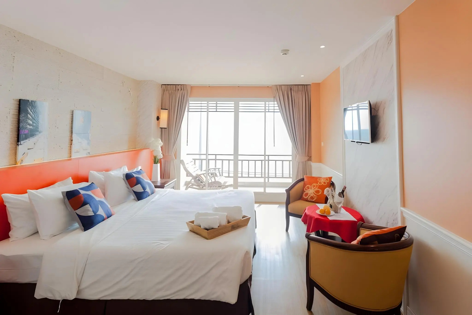 Photo - Seaside Jomtien Beach