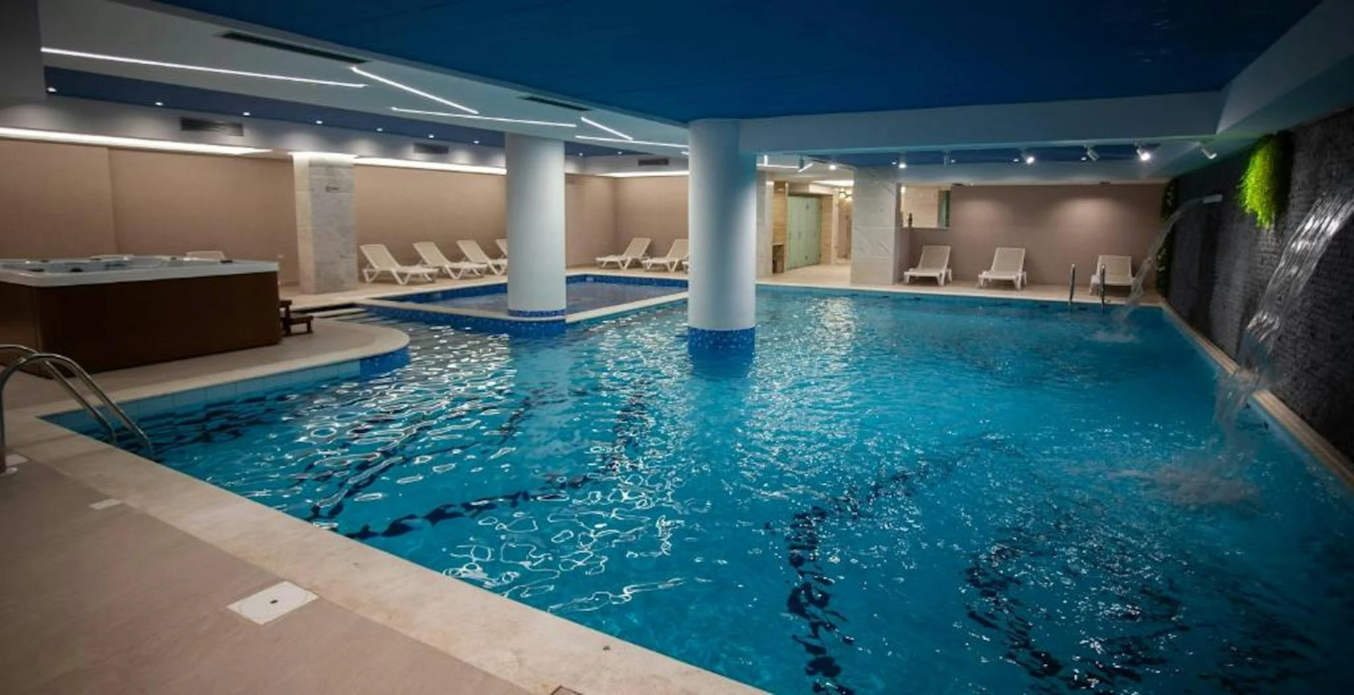 Photo - Doanesia Premium Hotel And Spa Tirana