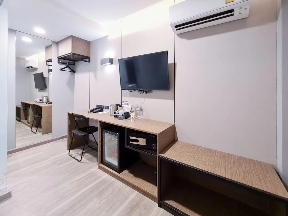 Photo - SOVA Hotel Bangkok
