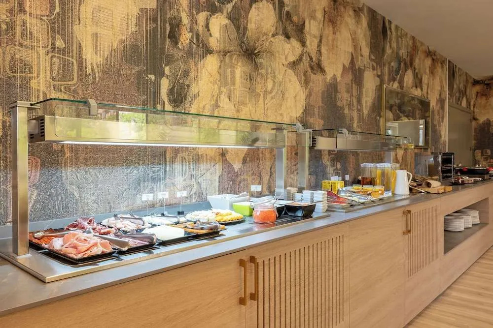 Photo - Hotel Acta Piramides