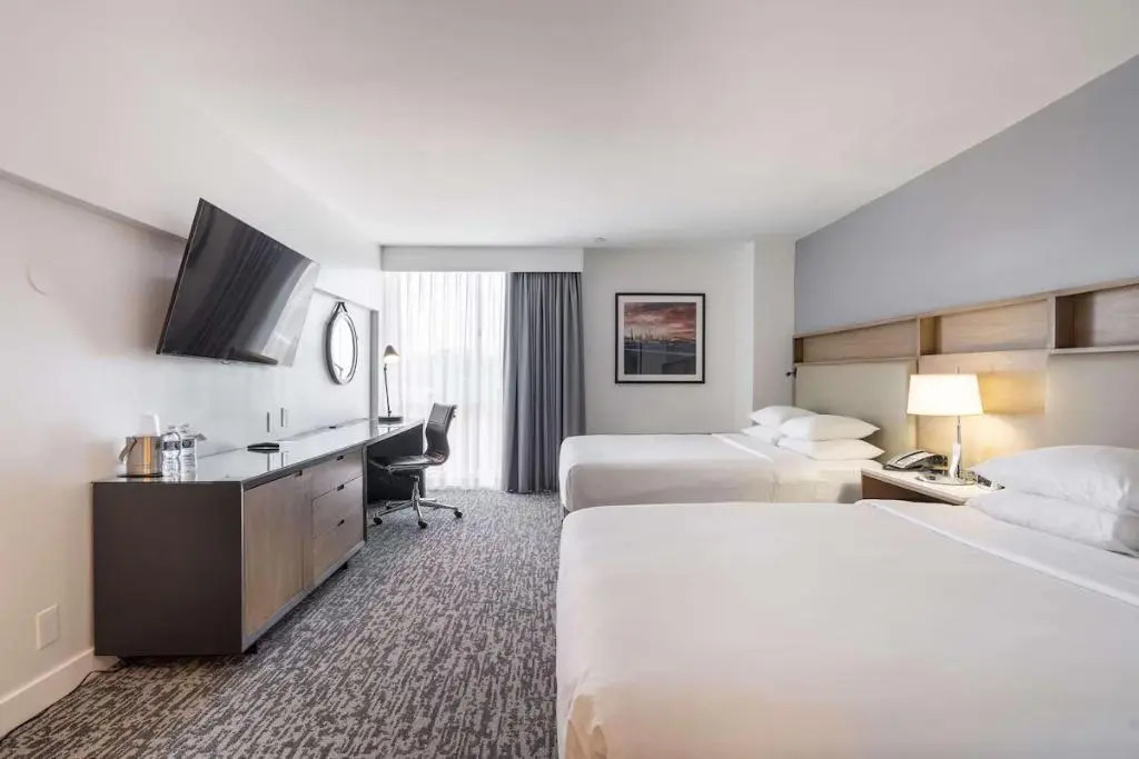 Photo - DoubleTree by Hilton New York JFK Airport