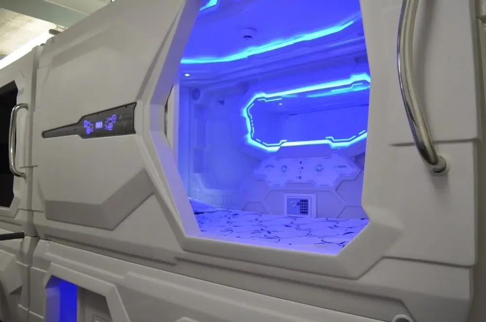 Foto - Cosmos Capsule Hub London