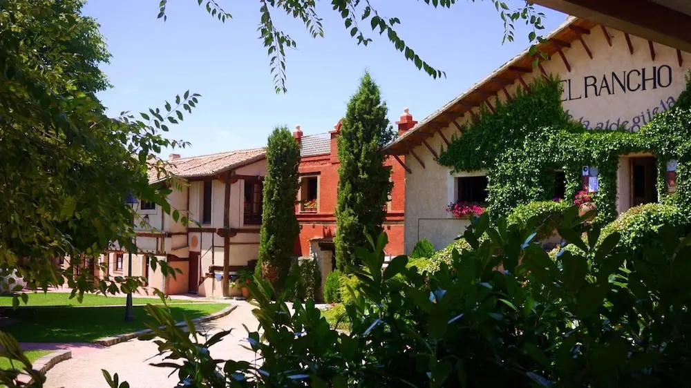 Photo - Hotel El Rancho