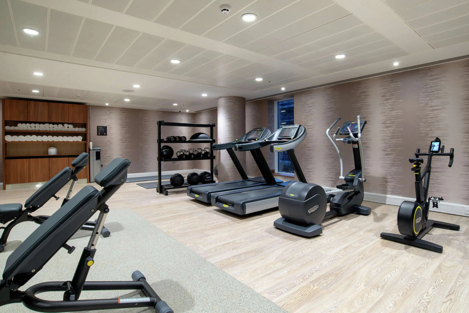 Photo - Hilton Garden Inn London Heathrow Terminal 2 and 3