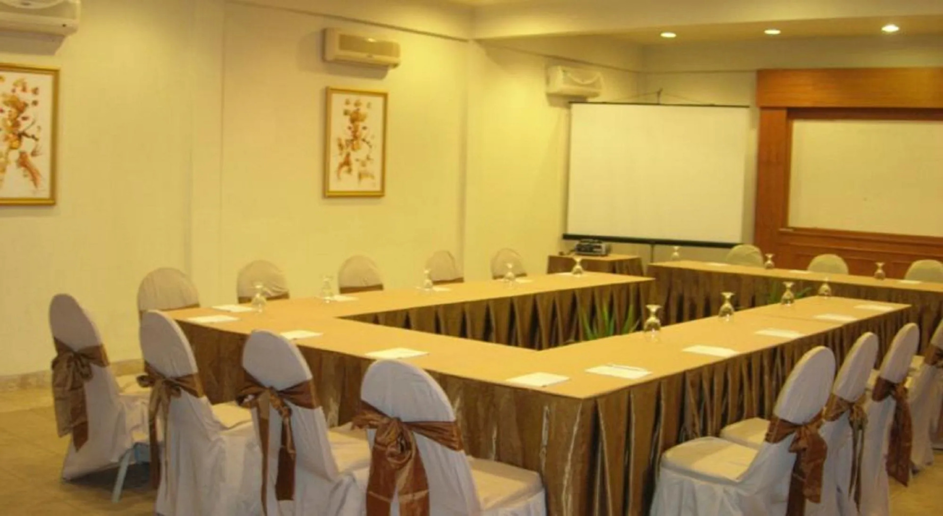 Foto - The Lagoon Bali Pool Hotel and Suites