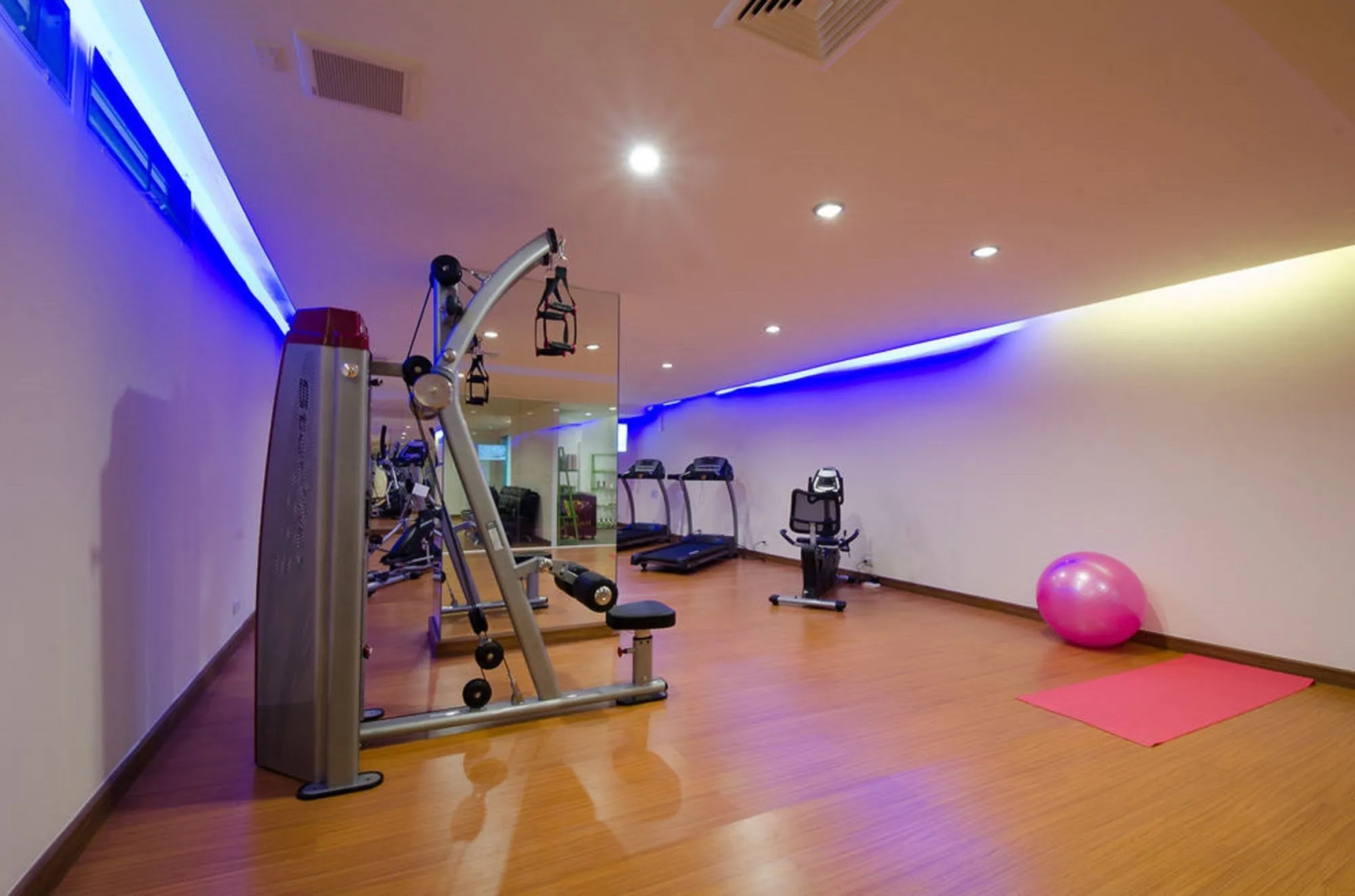 Foto - iCheck inn Residences Sathorn