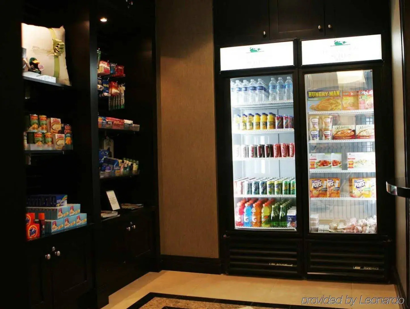 Photo - Homewood Suites by Hilton Toronto Airport Corporate Centre