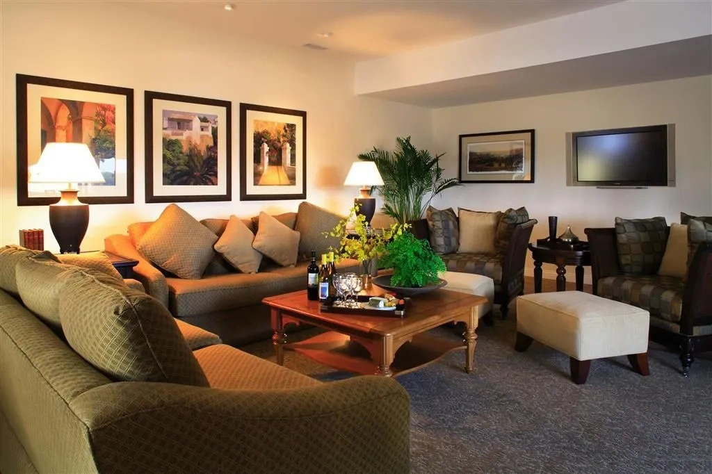 Foto - West Beach Inn, a Coast Hotel