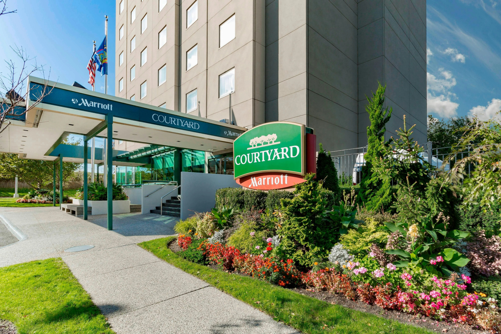 Photo - Courtyard by Marriott New York JFK Airport