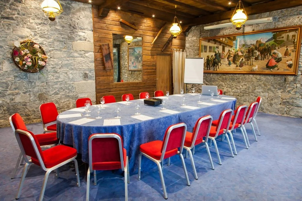 Photo - Hotel Montbrillant