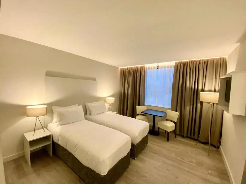 Foto - Axiom Park Hotel