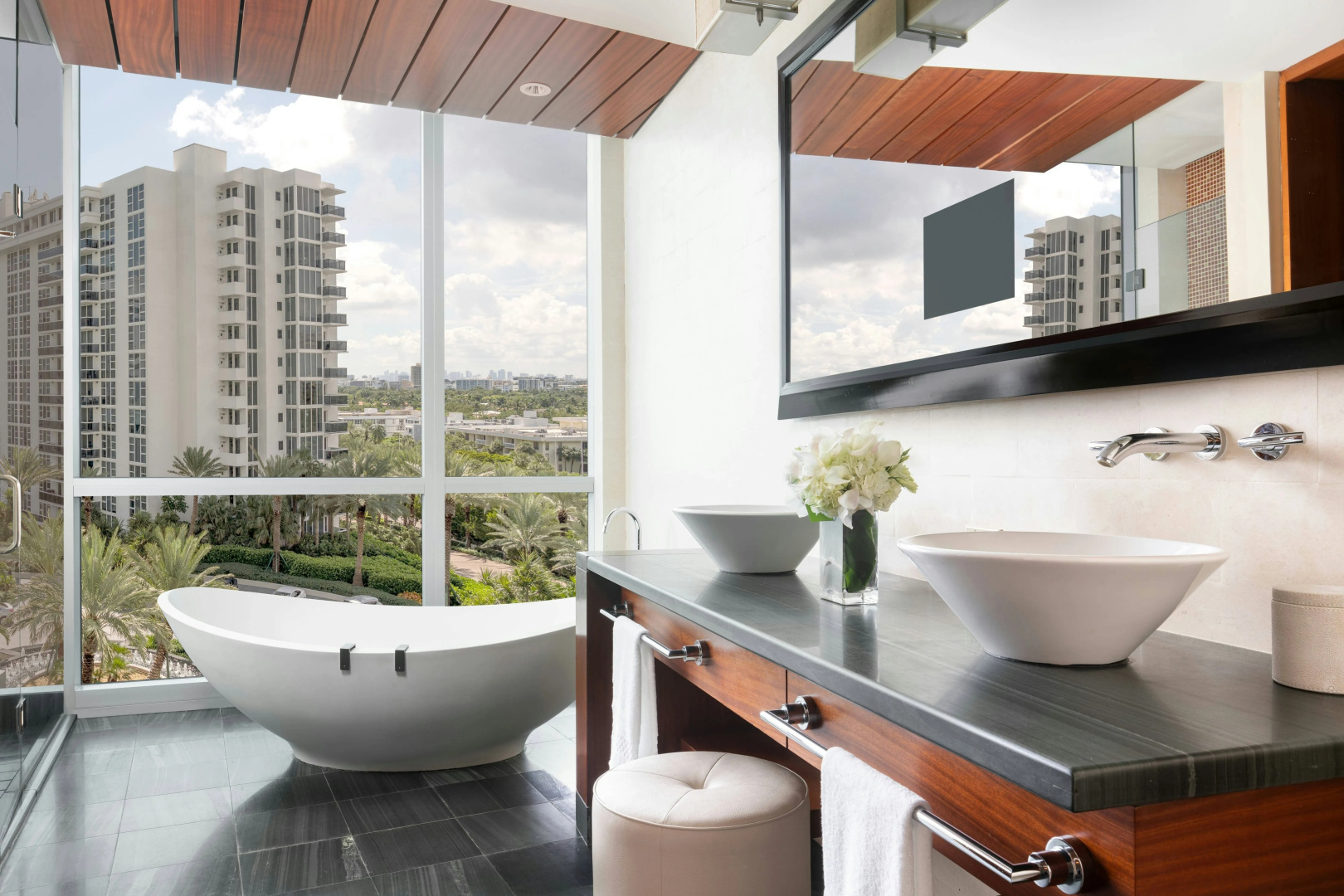 Photo - The Ritz-Carlton Bal Harbour, Miami