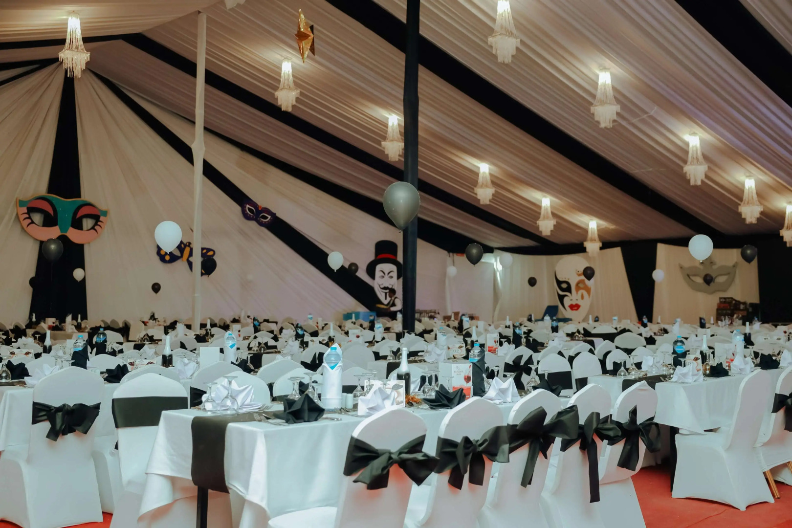 Foto - Titanic Royal-Families and Couples only