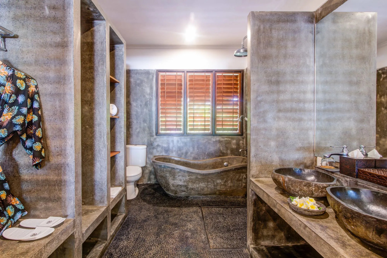 Foto - Bombora Medewi