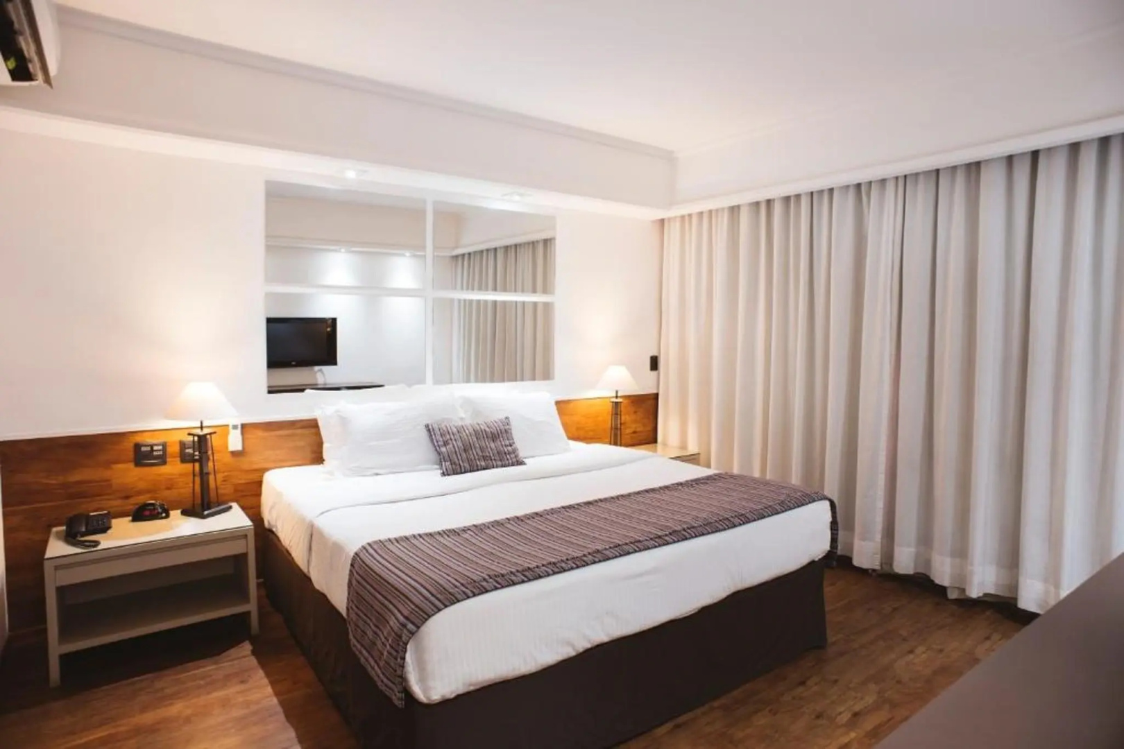 Foto - Hotel Golden Park Campinas Cambuí By Nacional Inn