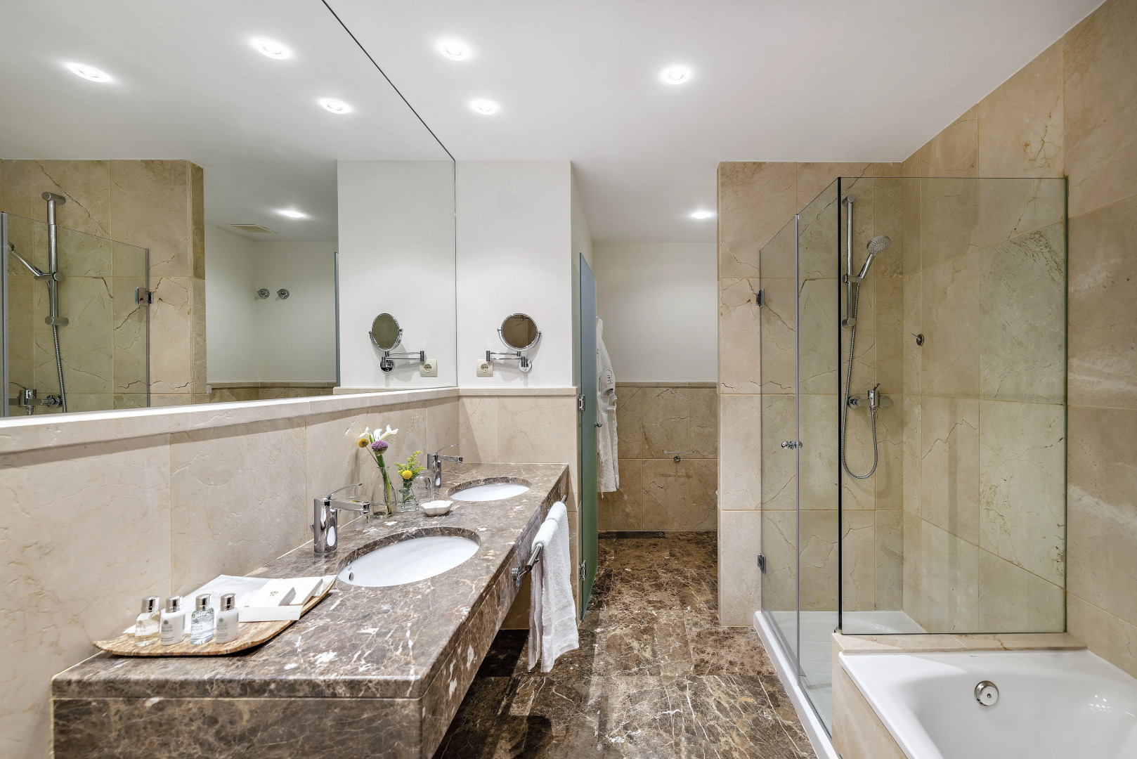 Foto - CoolRooms Palacio de Luces