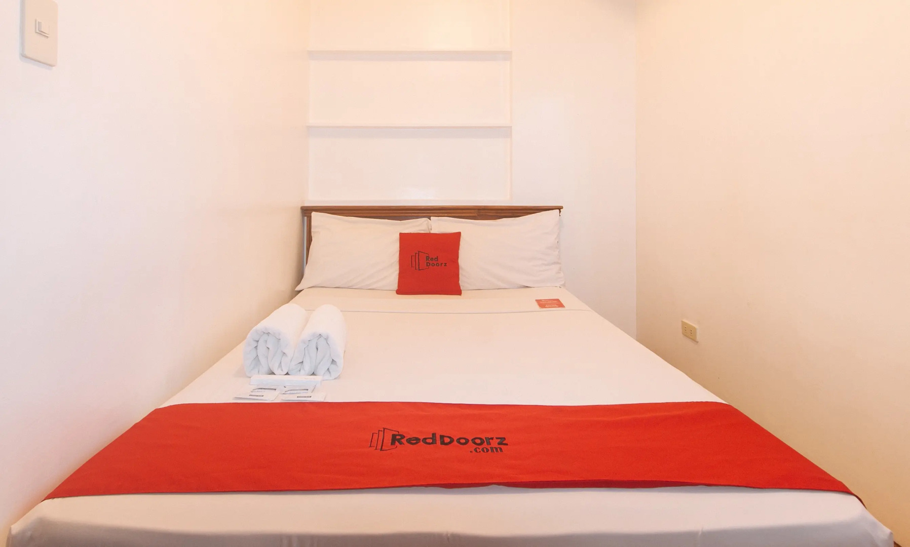 Foto - RedDoorz at Moonwalk Paranaque