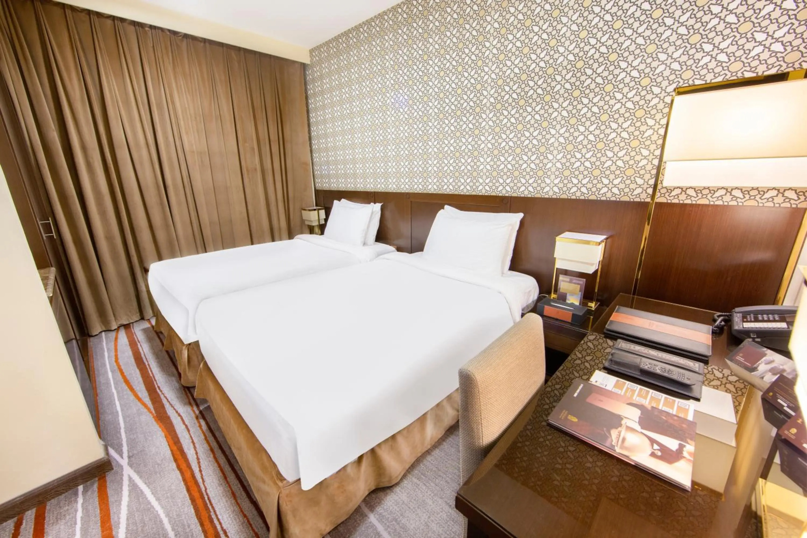 Photo - Dallah Taibah Hotel