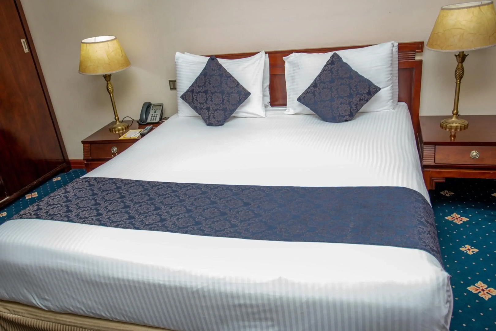 Photo - Weston Hotel