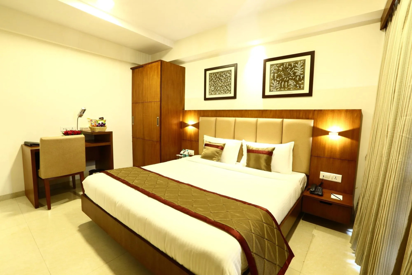Photo - The Altruist Business Hotel Andheri