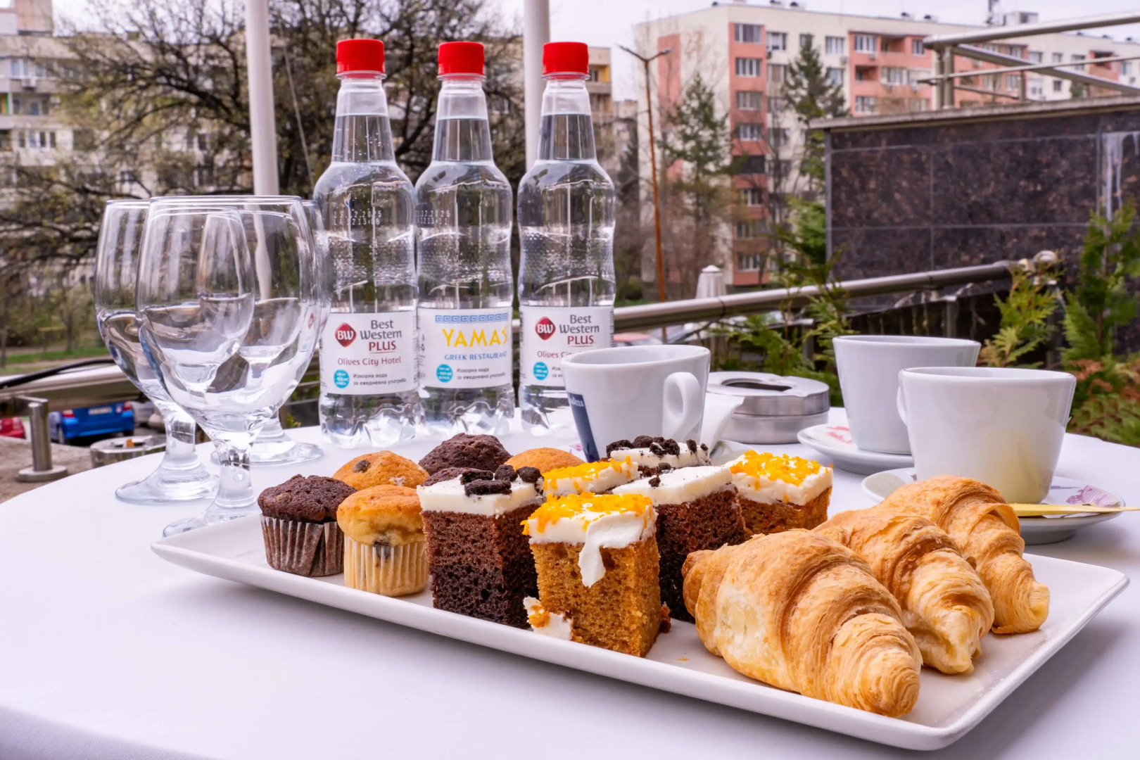 Foto - Best Western Plus Olives City Hotel - Free Pool & Parking