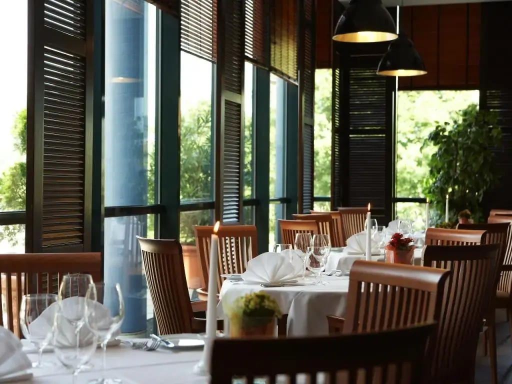 Photo - Trans World Hotel Donauwelle