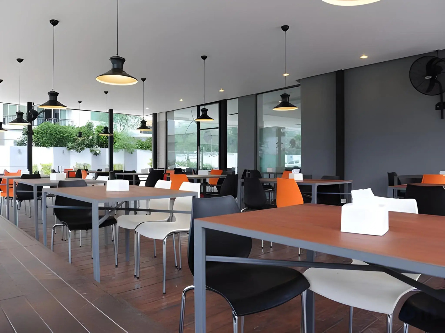 Photo - Leenova Hotel