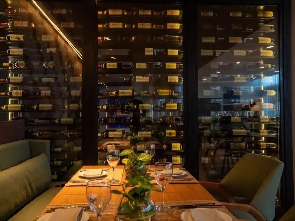 Photo - Mona Hotel