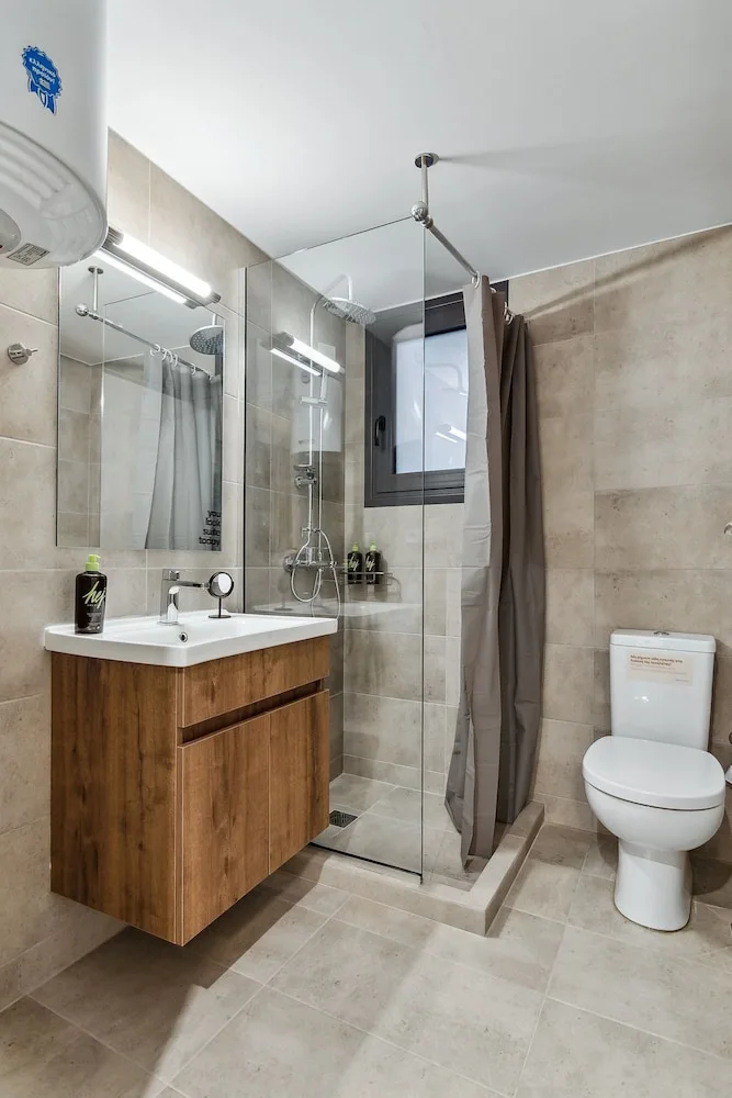 Photo - Limehome Athens Solonos City Center