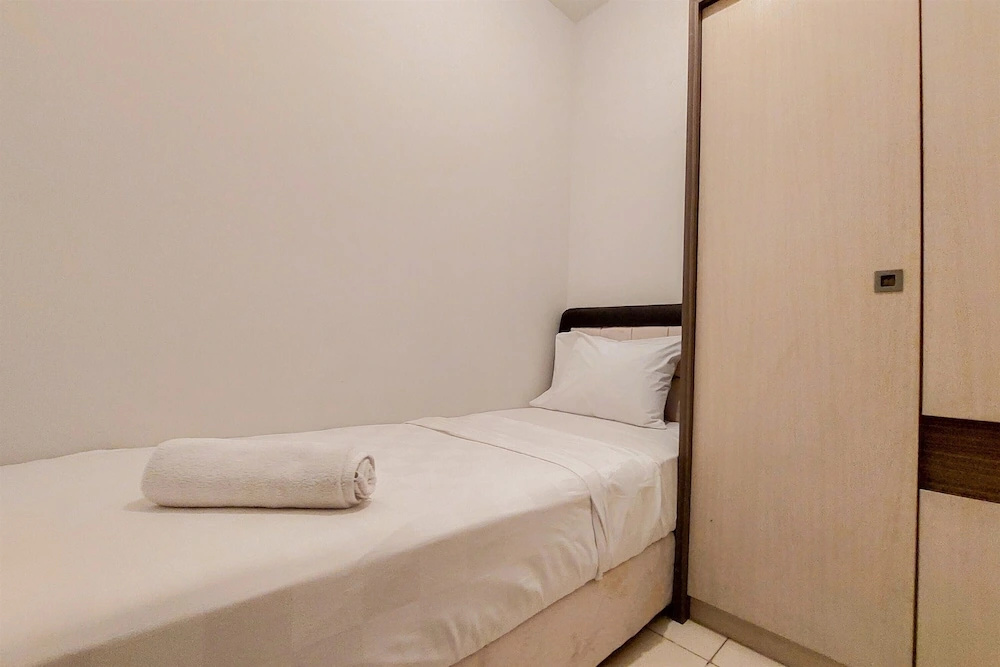 Cozy Living And Tidy 2Br Serpong Greenview Apartment