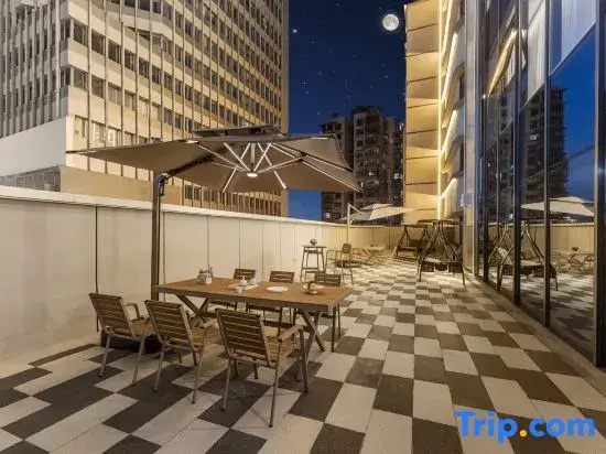 Foto - Howard Johnson By Wyndham Life Jiefangbei Chongqing