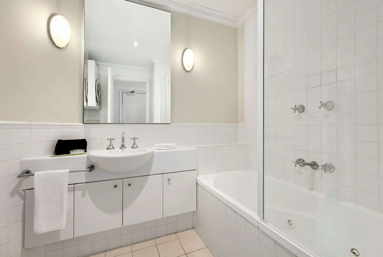 Photo - Comfort Apartments Melbourne Central