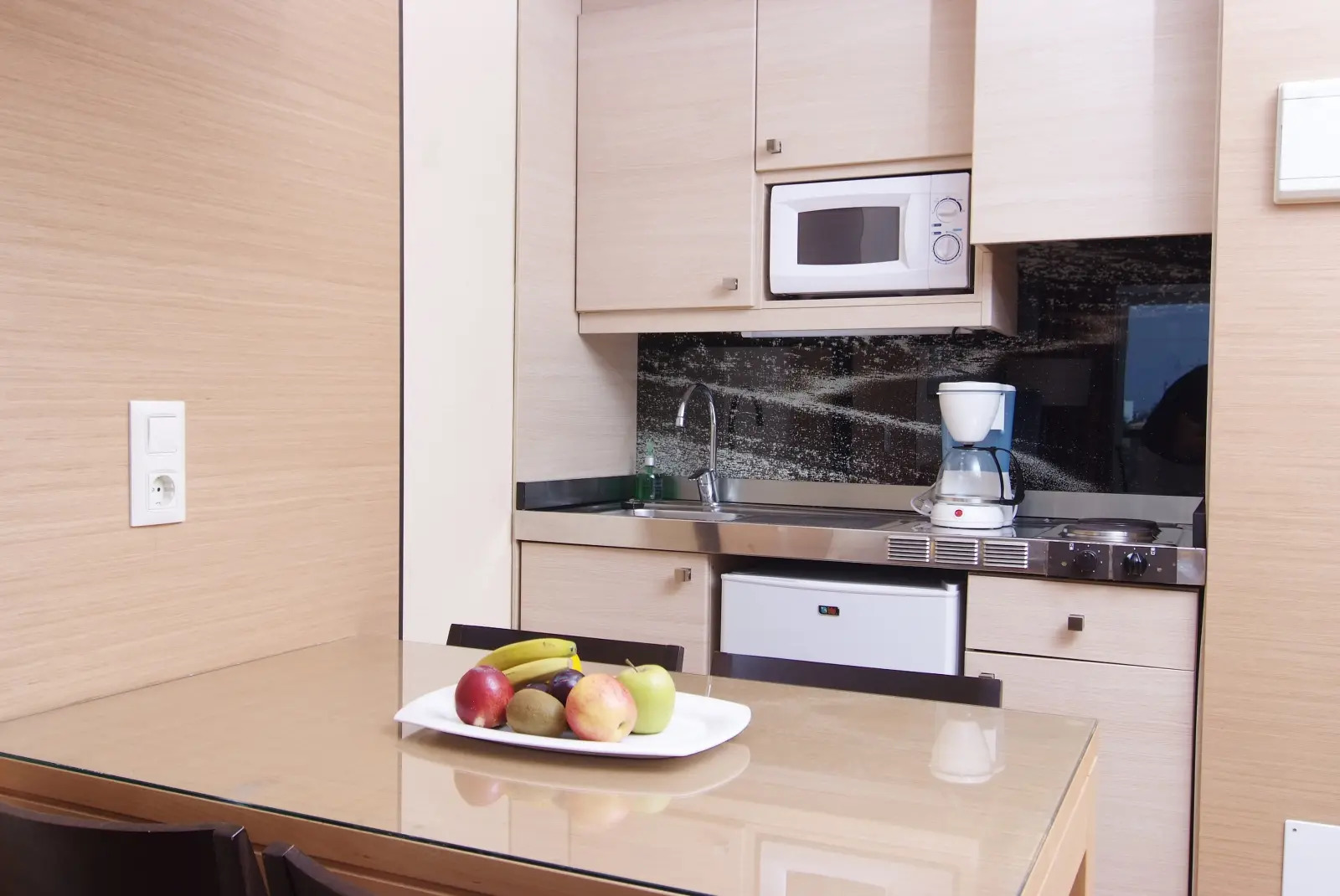 Photo - Zafiro Tropic