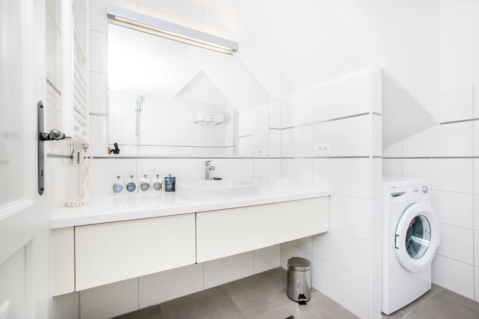 Photo - Divota Apartment Hotel