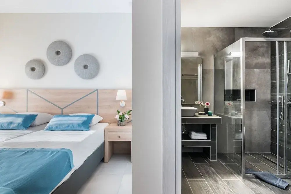 Photo - Santorini Main Square