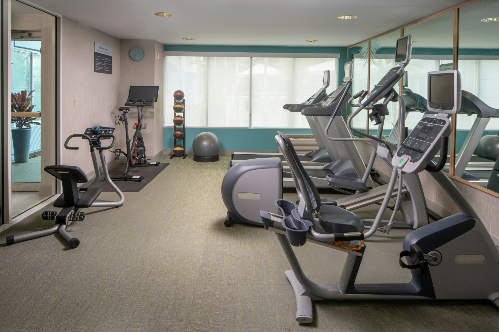 Photo - Hilton Garden Inn Orlando Airport