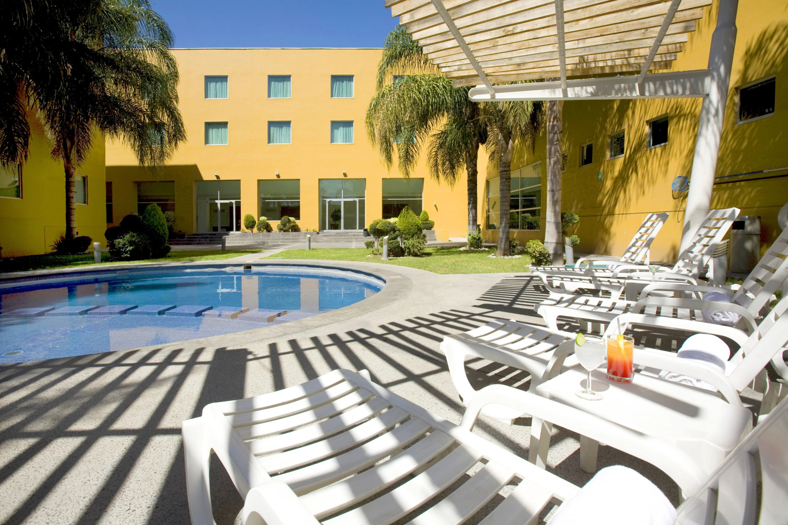 Photo - Fiesta Inn Express San Luis Potosí Oriente