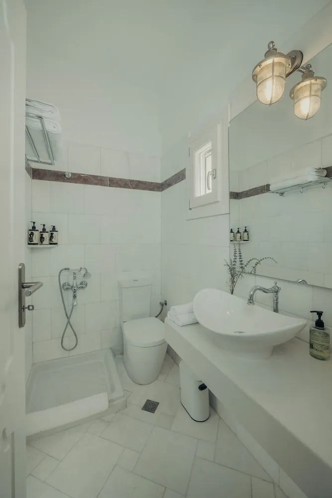 Photo - Damma Beachfront Luxury Villa
