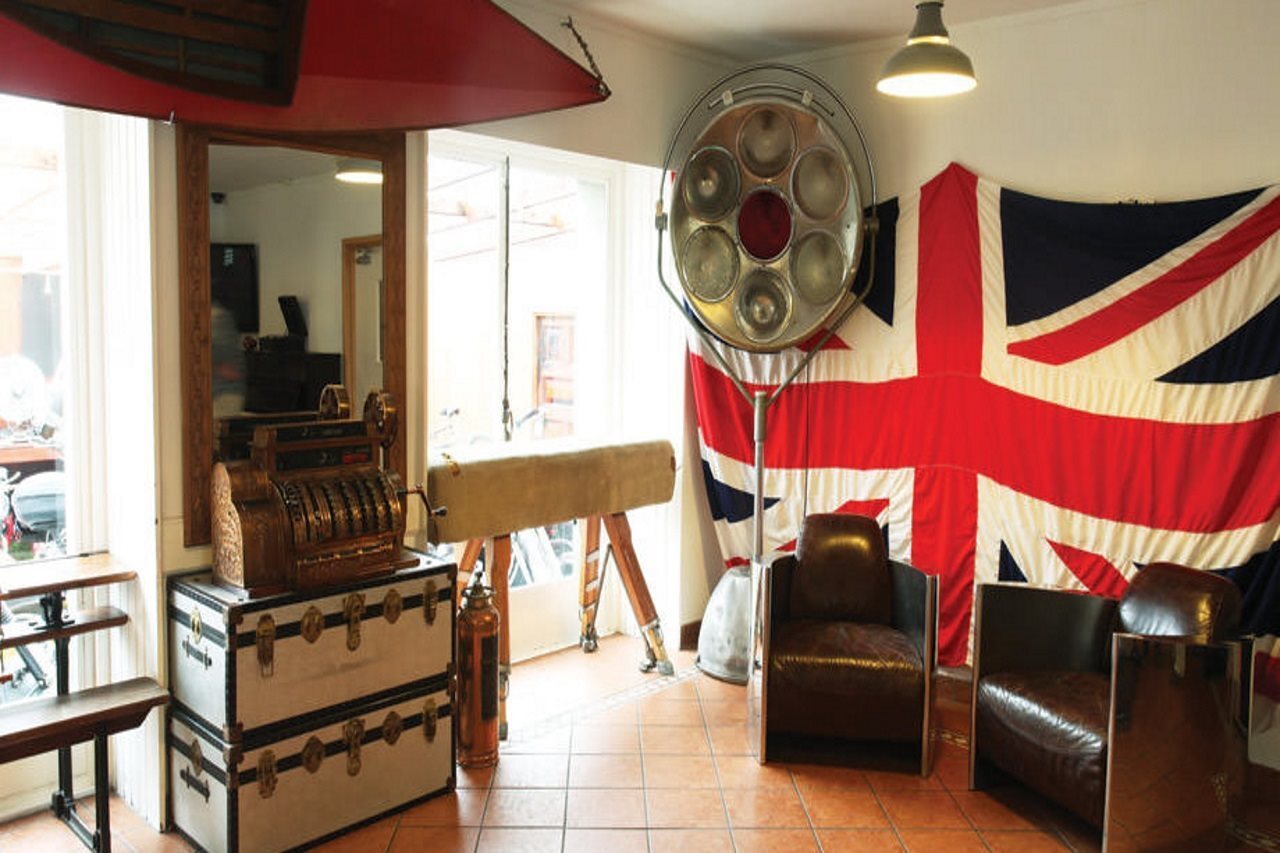 Photo - Palmers Lodge Swiss Cottage