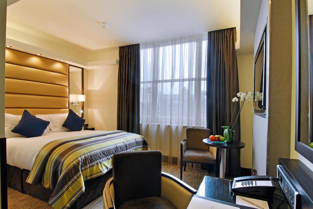 Photo - Park Grand Mayfair