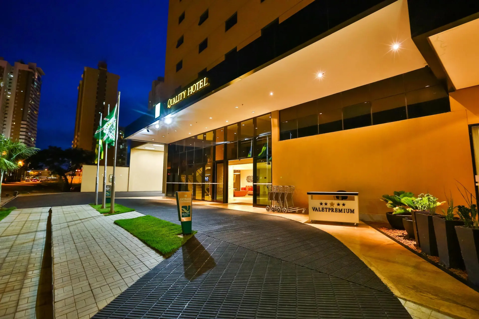 Photo - Quality Hotel Flamboyant
