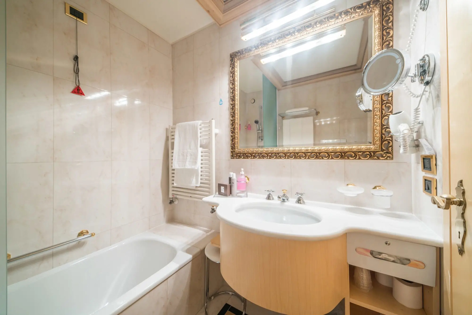 Photo - Hotel Spinale