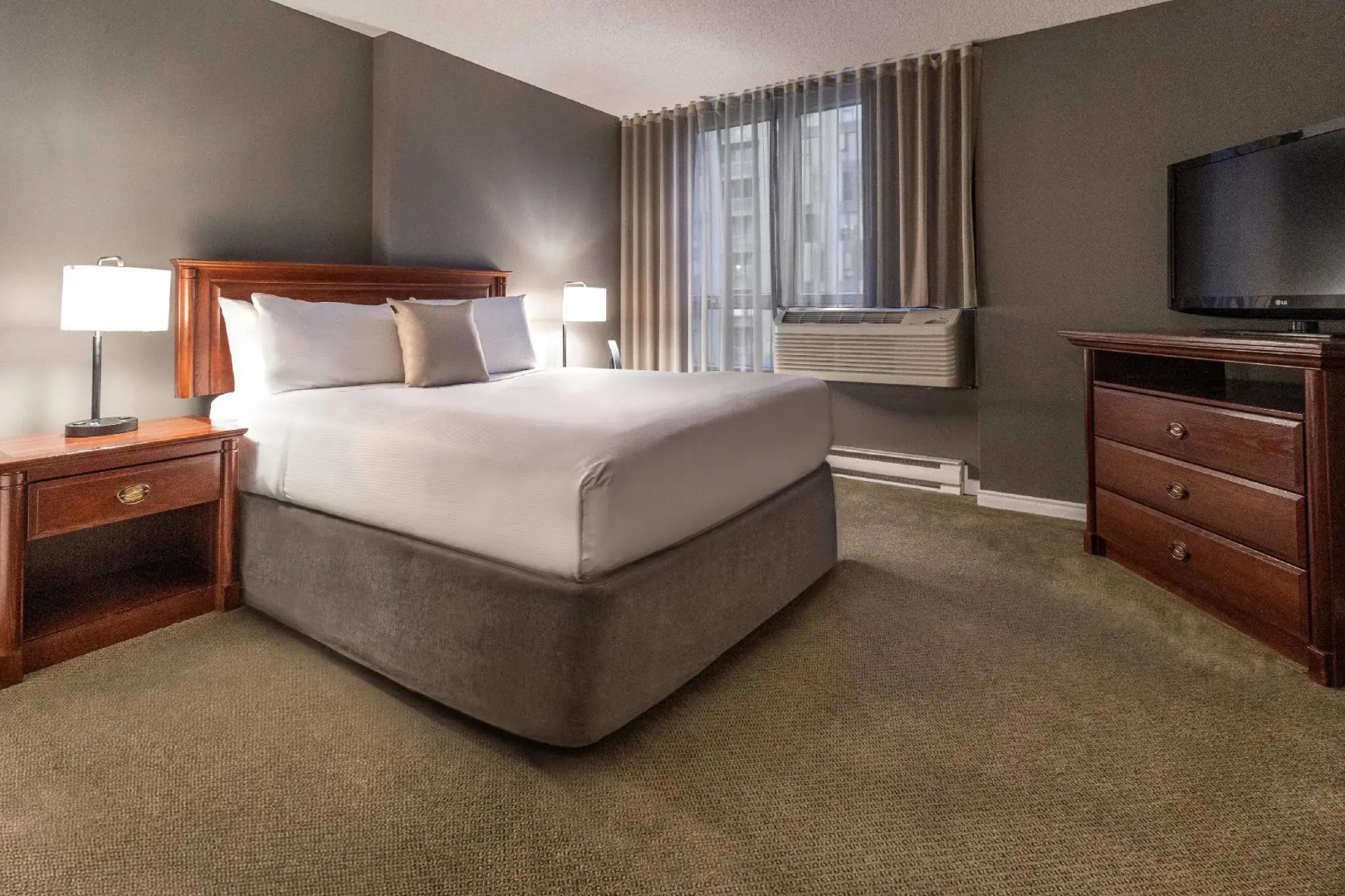 Photo - Hotel Faubourg Montreal Centre-Ville Downtown