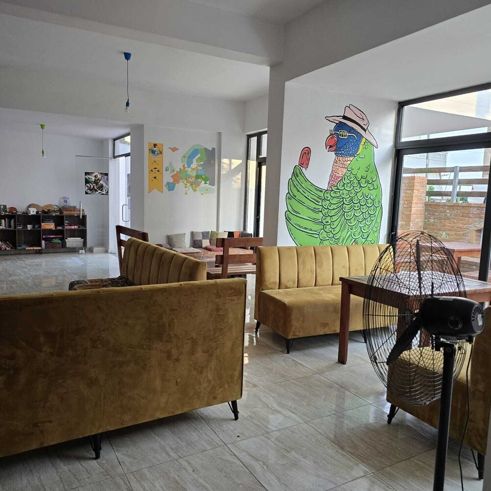 Foto - Lazy Roo Hostel Saranda