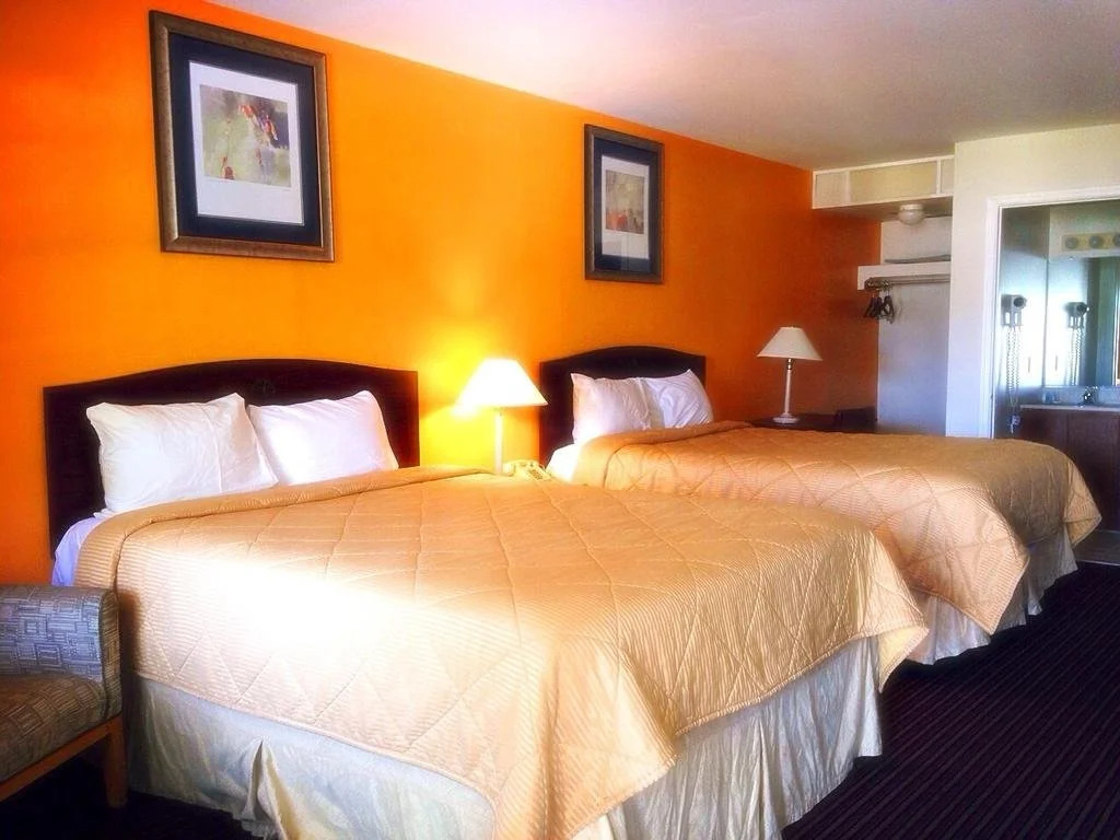 Photo - Plum Tree Inn