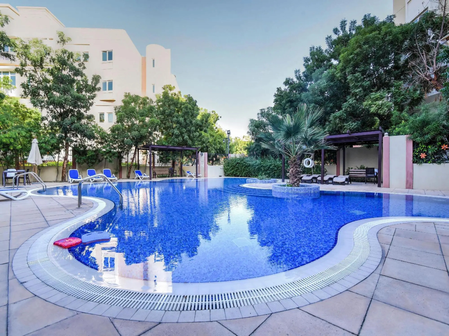 Photo - Parkside Suites Hotel Apartment